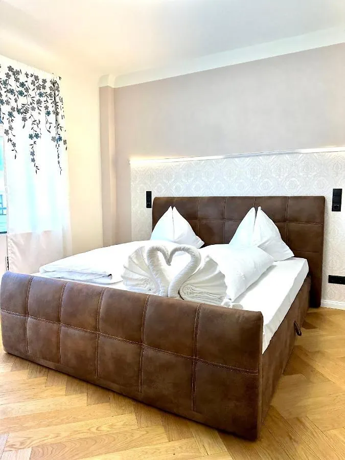 Apartment Central&Romantic View Vienna