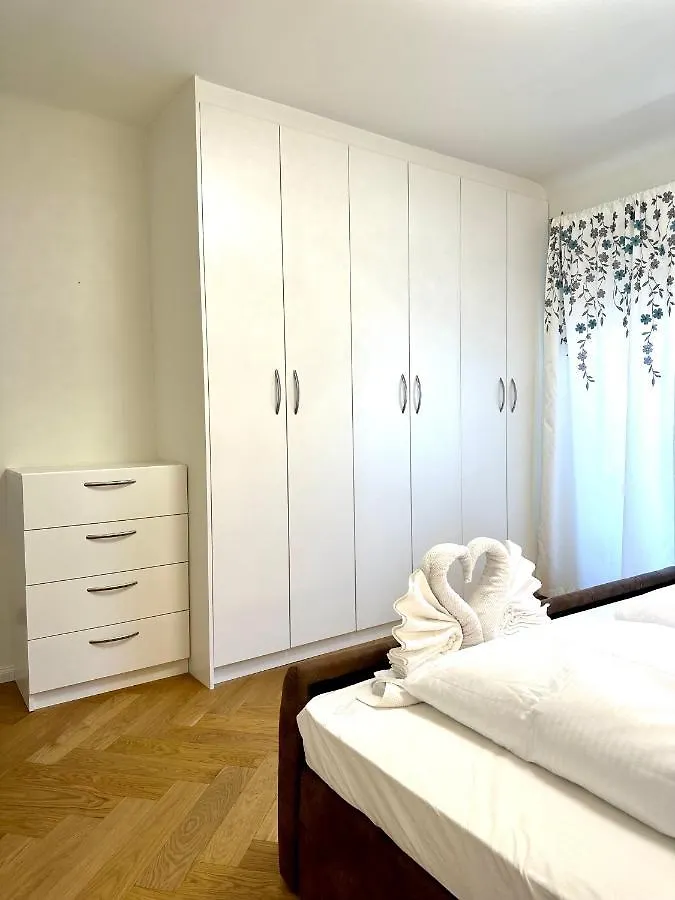 Apartment Central&Romantic View Vienna